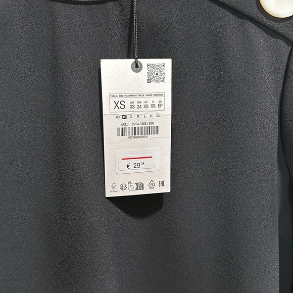 NWT Zara XS button accent blouse - Picture 5 of 9